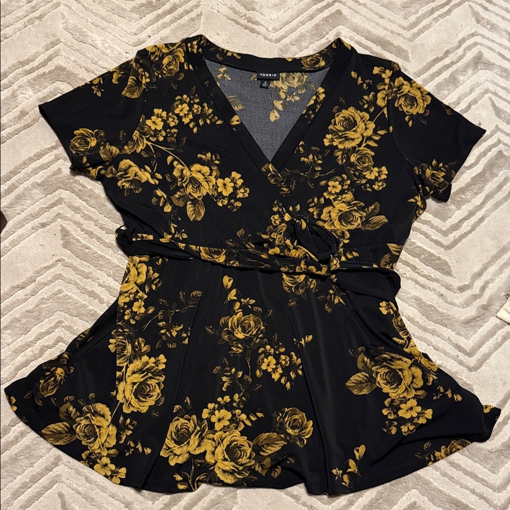 Torrid Black and Gold Floral Dress Sz 2